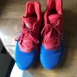 Donavan Mitchell basketball shoes Spider-Man
